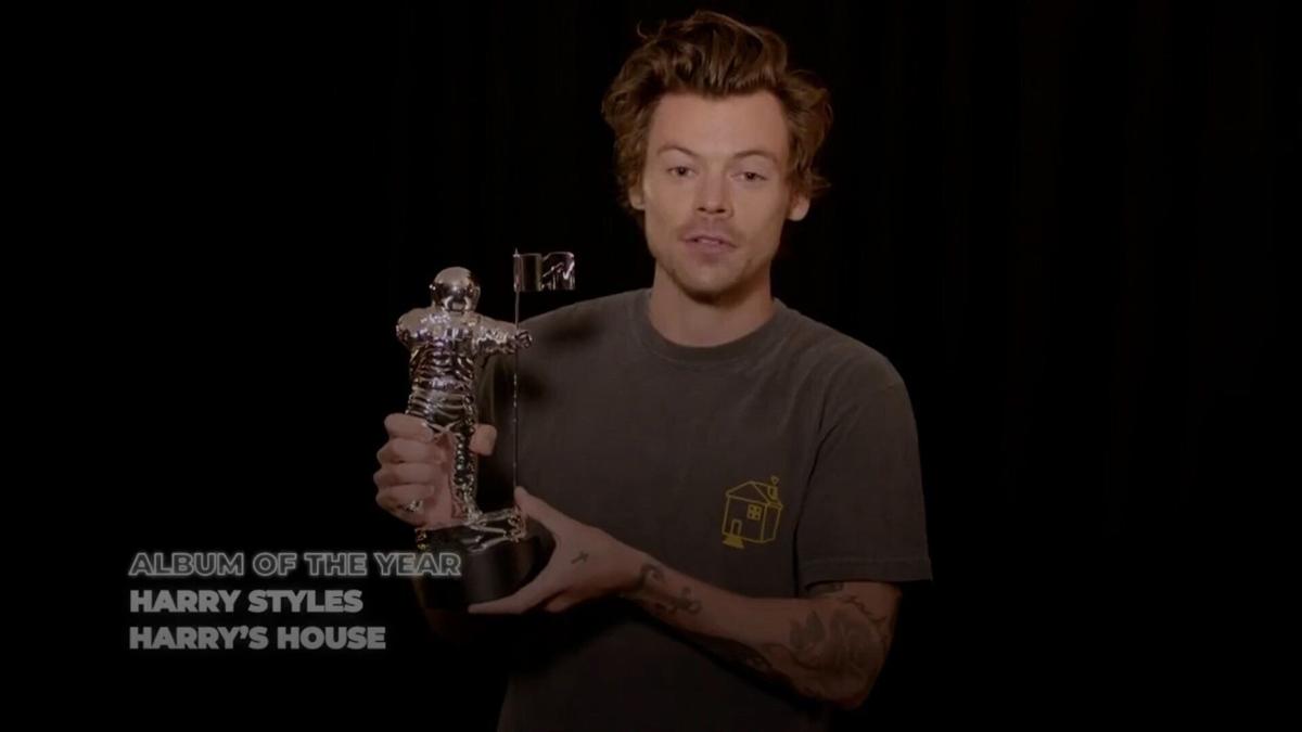 Harry Styles Accepts Album Of The Year Prize In Pre Recorded Video At Mtv Video Music Awards Entertainment News Wfmz Com