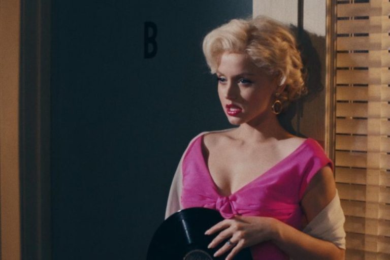 Ana de Armas plays Marilyn Monroe in "Blonde." Photo courtesy of Netflix