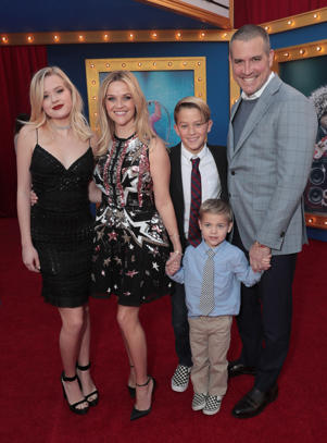 Reese Witherspoon and Jim Toth have a 10-year-old son named Tennessee. Witherspoon shares her two eldest children, Ava and Deacon Phillippe, with her ex Ryan Phillippe. todd williamson