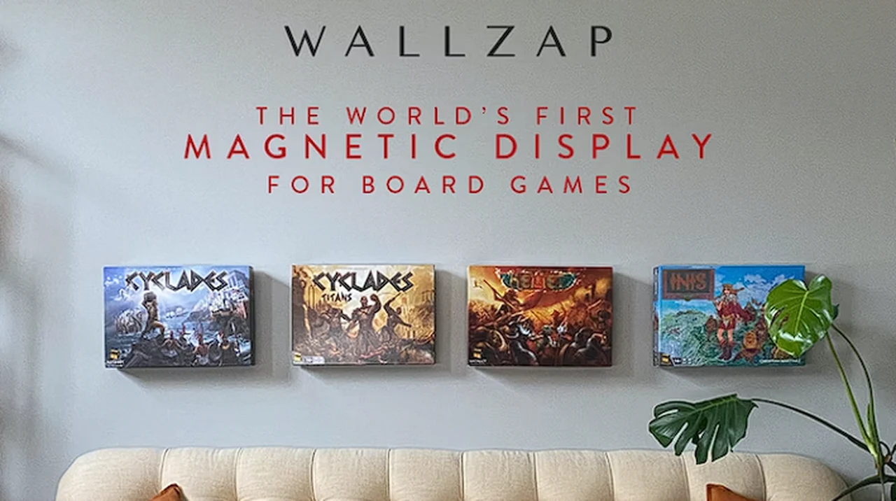 Display your board games on the wall WALLZAP