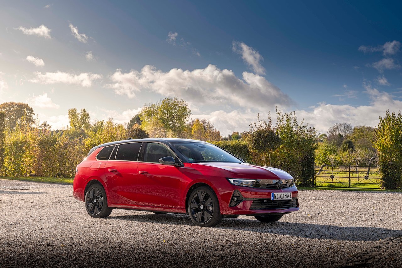 Vauxhall Astra Sports Tourer Electric 