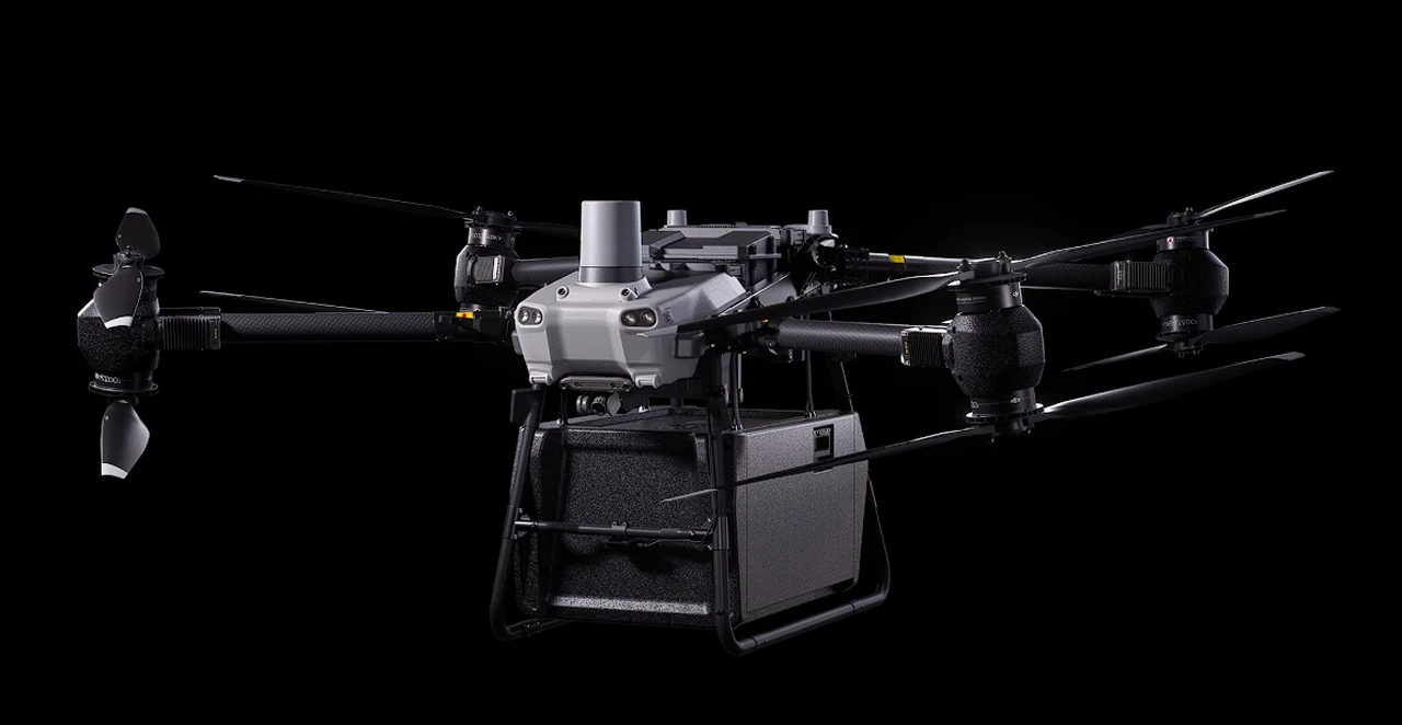 DJI FlyCart delivery drone