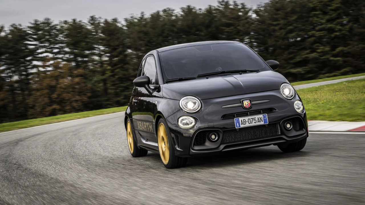 Abarth 695 75° Anniversario