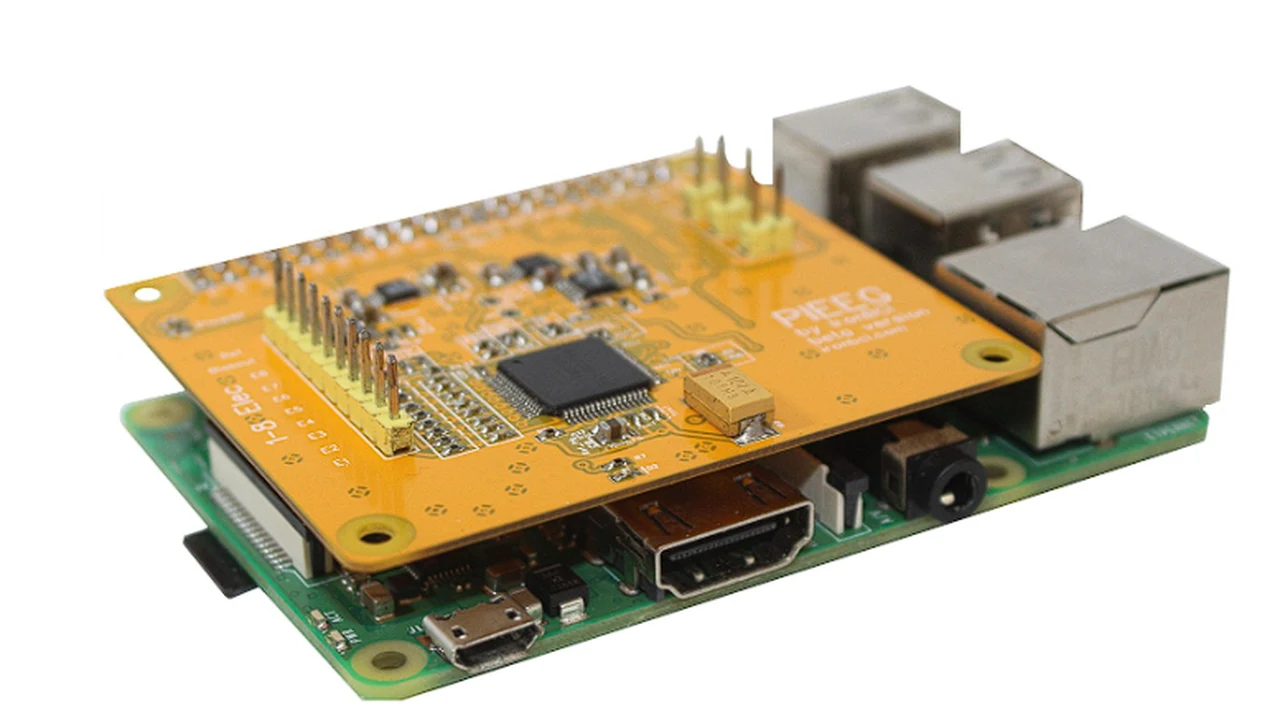 measure EEG, EMG, and ECG bio-signals with the Raspberry Pi